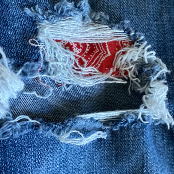 Zara Men’s 34X 25 button fly distressed jeans with bandanna accent - Picture 3 of 13